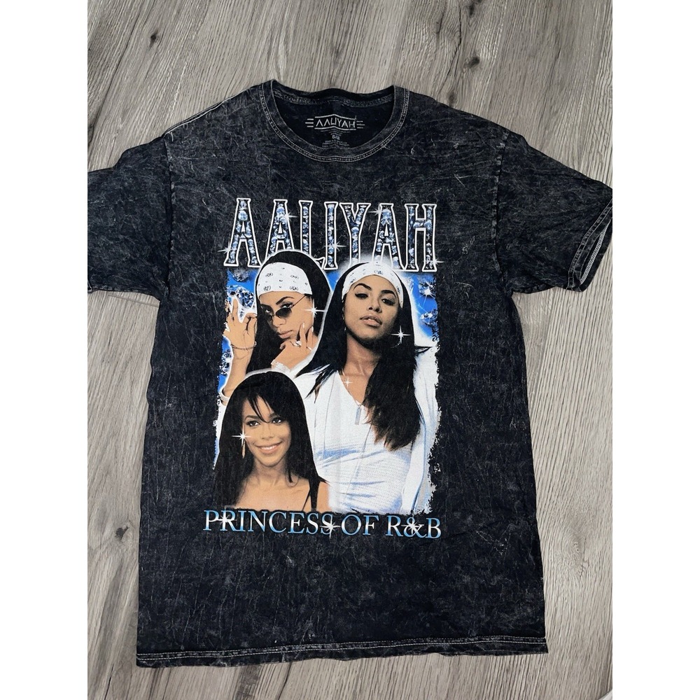 Aaliyah Graphic Print R&B Star Princess Of R&B T-Shirt Black Size S/M Retro